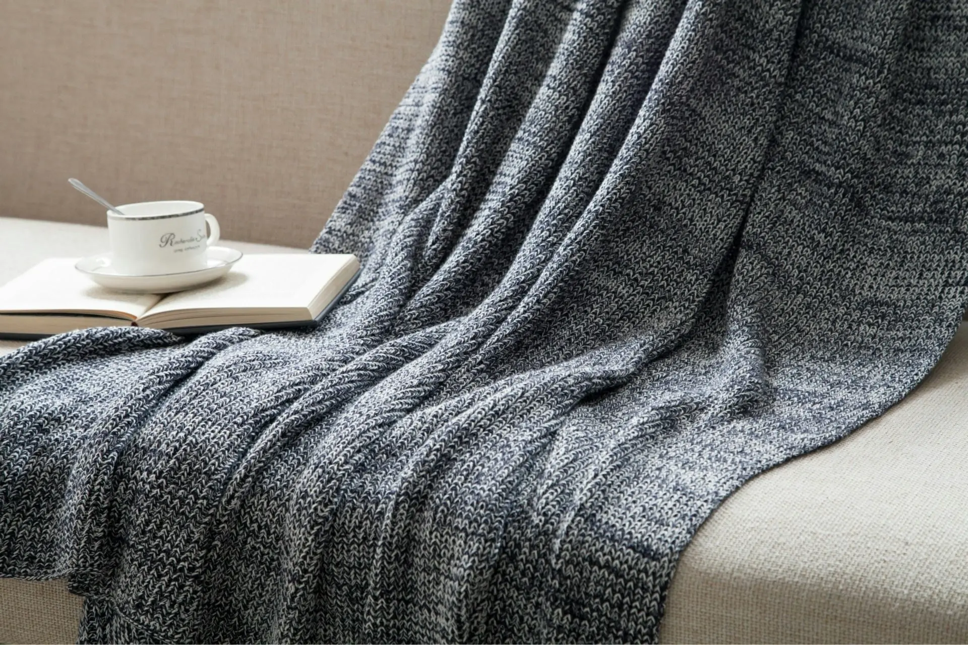 Knitted Cotton Blanket 180x200cm Soft Blanket Home Decor Sofa Bed Throw Rug Dark Grey