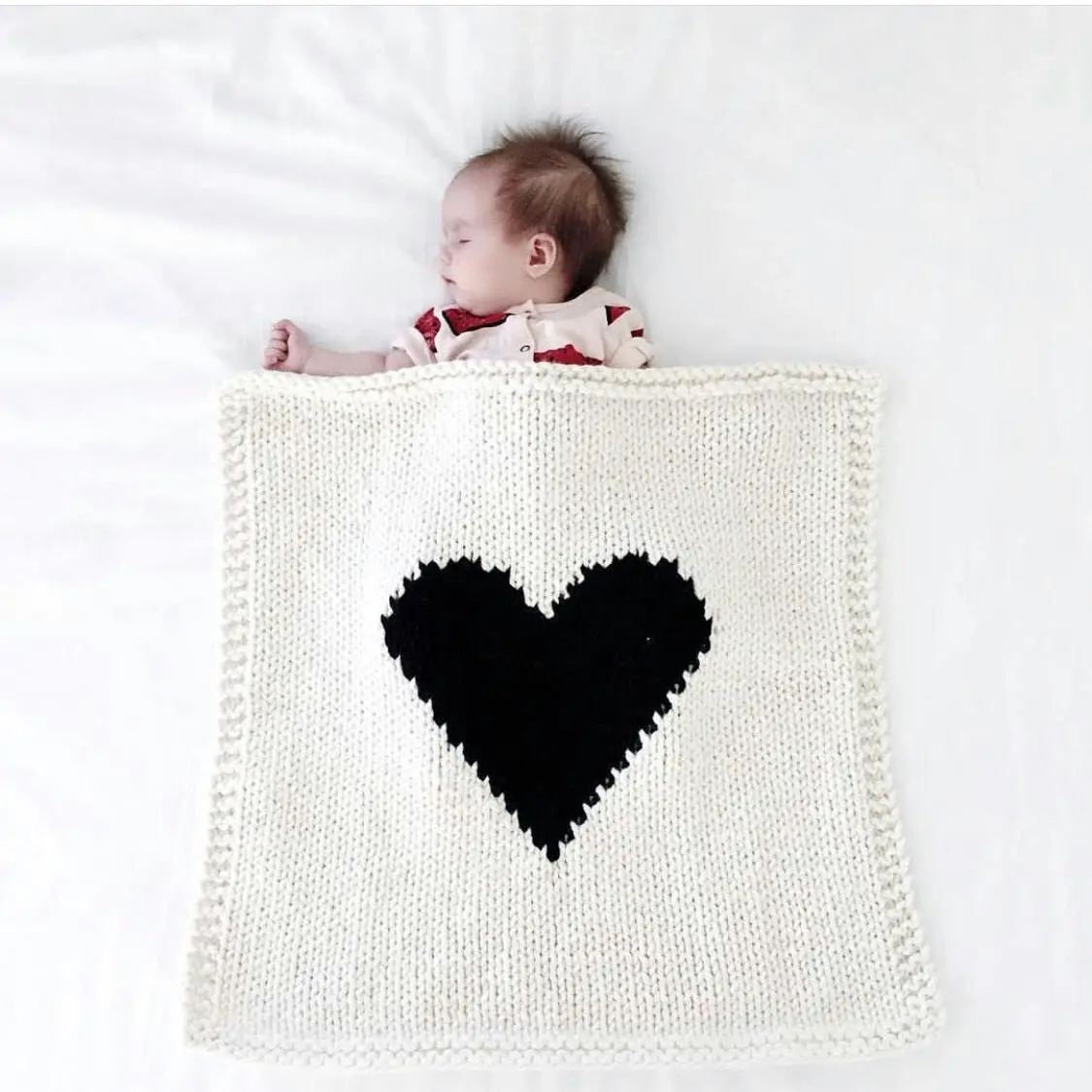 Kids Children Cotton Knitted Blanket Heart Design Pram Blanket Throw Linen Colour