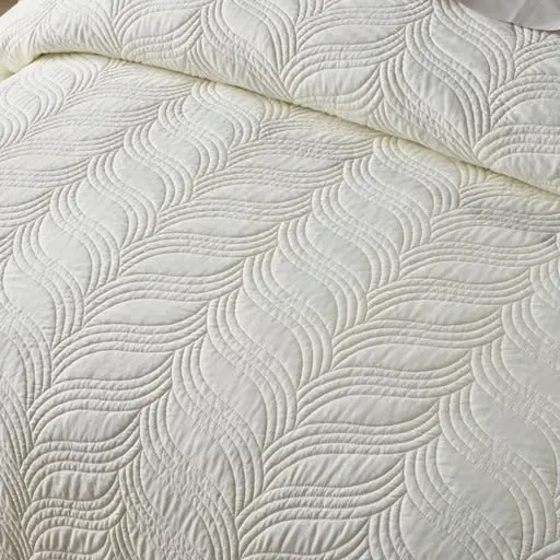 Bianca Bedding Kamala Cream Polyester Bedspread Set