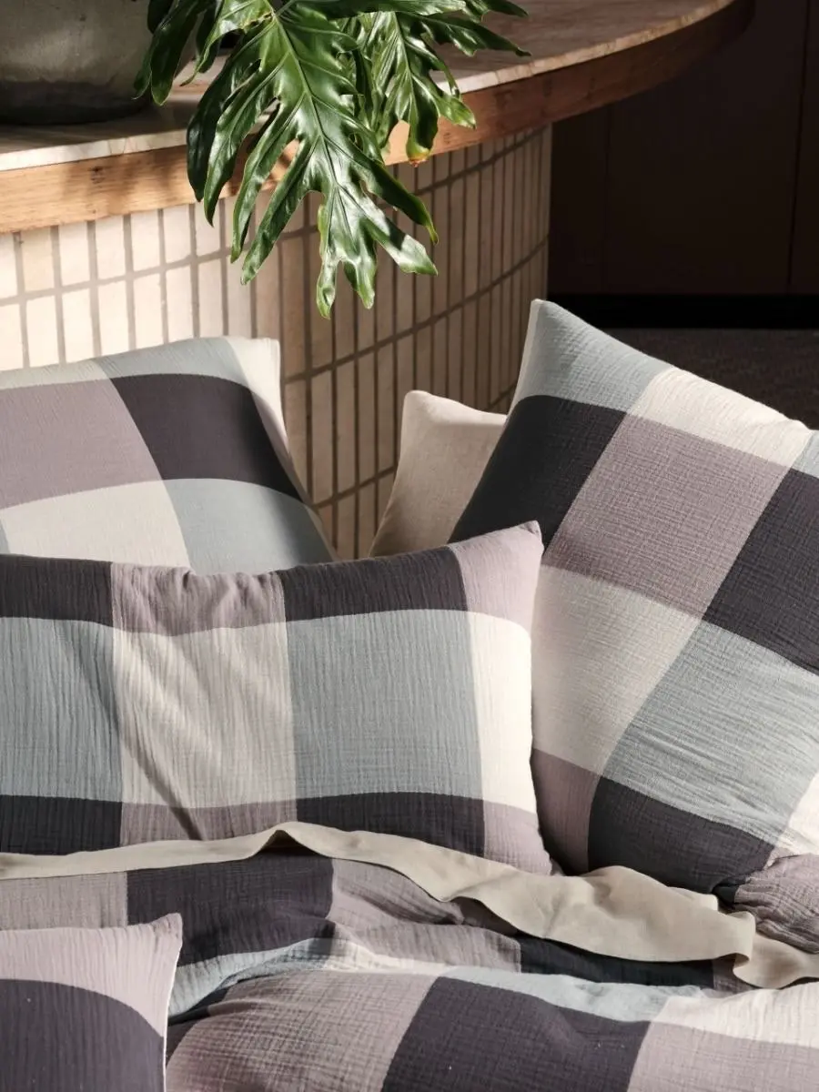 Linen House Irvine Night Quilt Cover Set