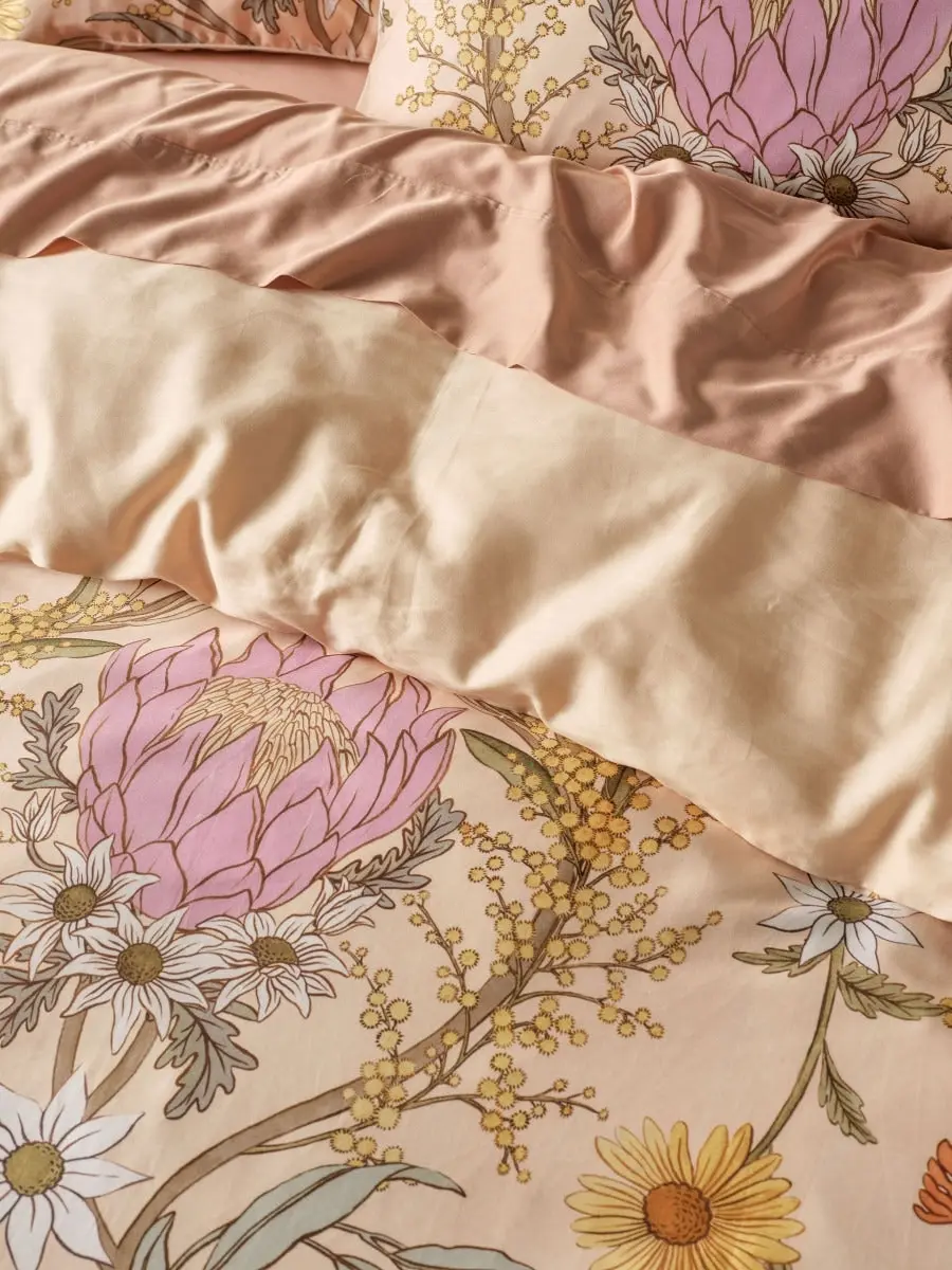 Linen House Victoria Quilt Cover Set   Apricot