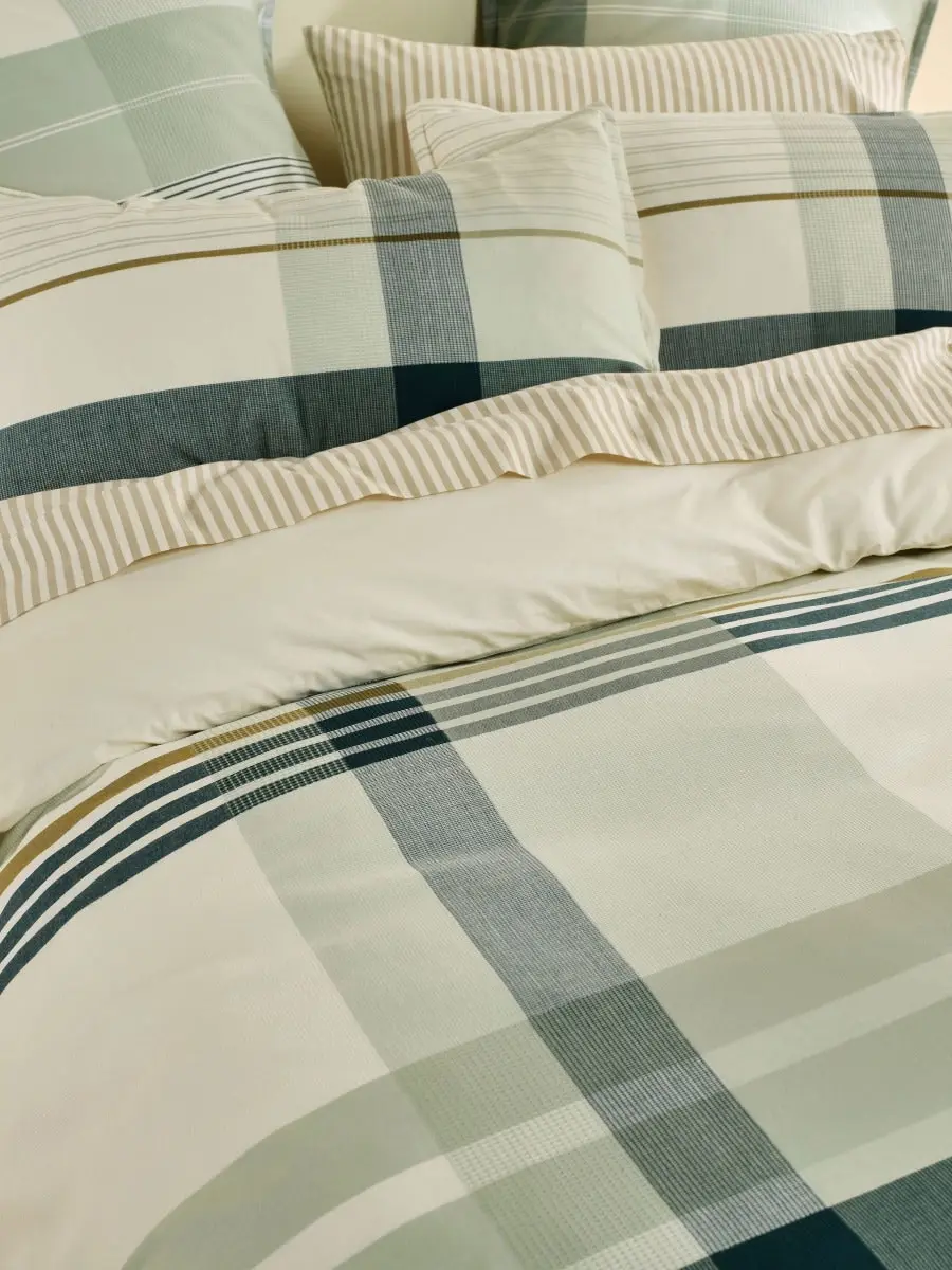 Linen House Levon Quilt Cover Set   Jade