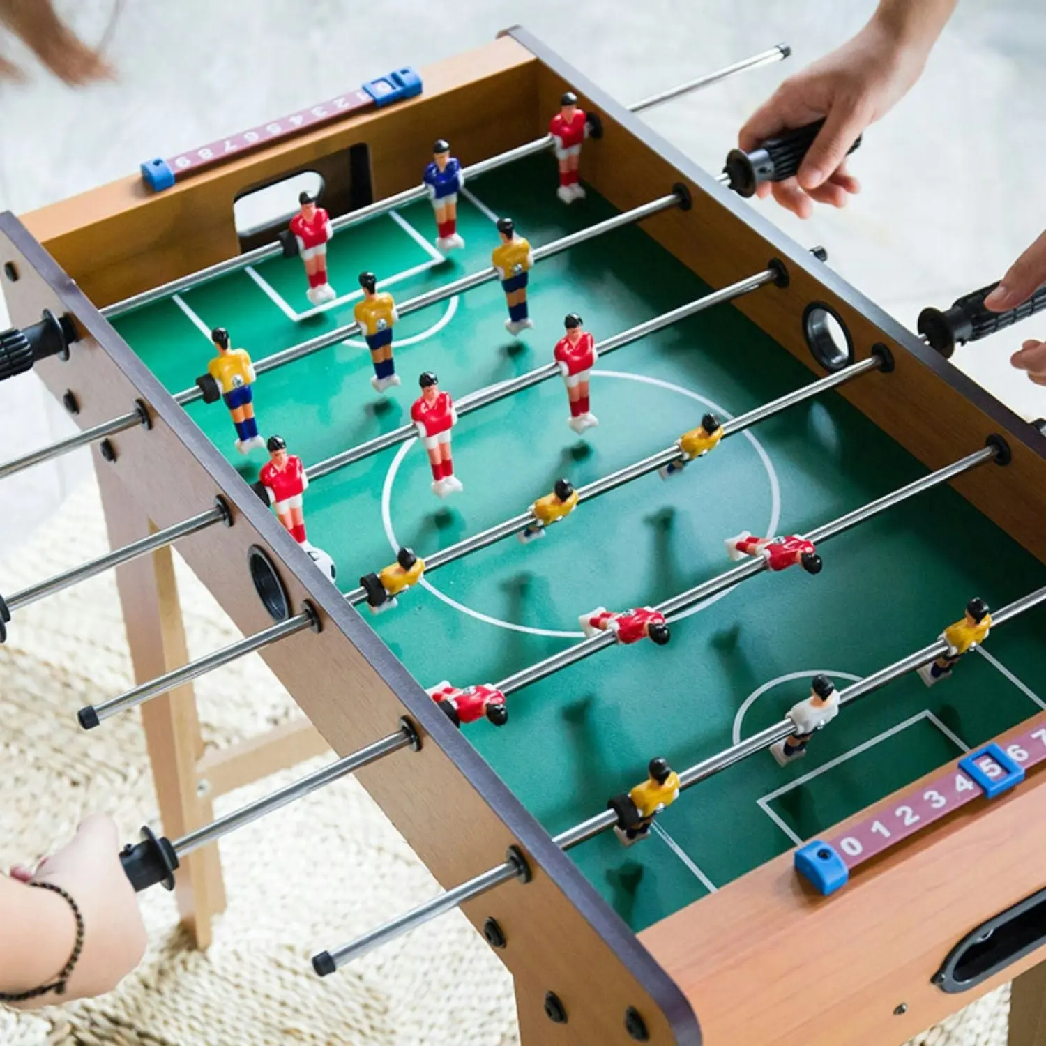 Gominimo 69cm Tabletop Football Game Table Suitable for Daily Use (Wooden)