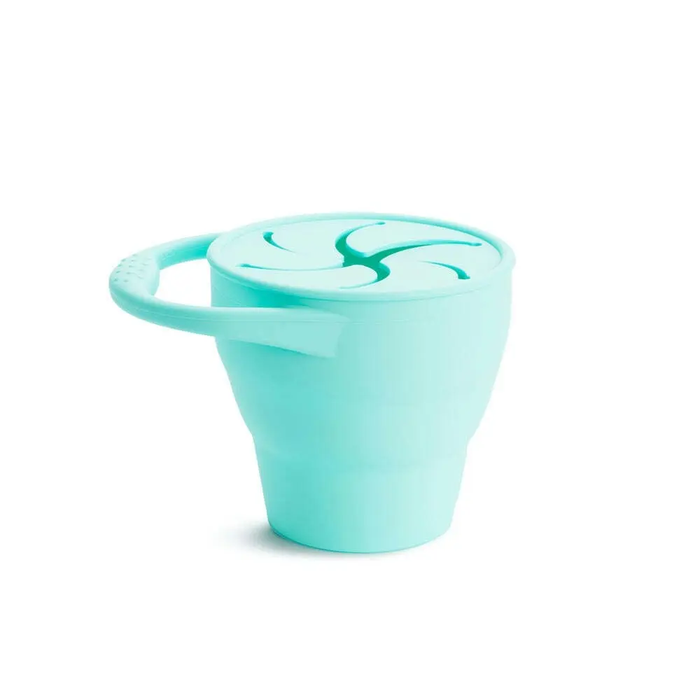 Munchkin C'est Silicone Fold Away Snack Catcher w/Lid & Grab Handle (Mint) 6M+