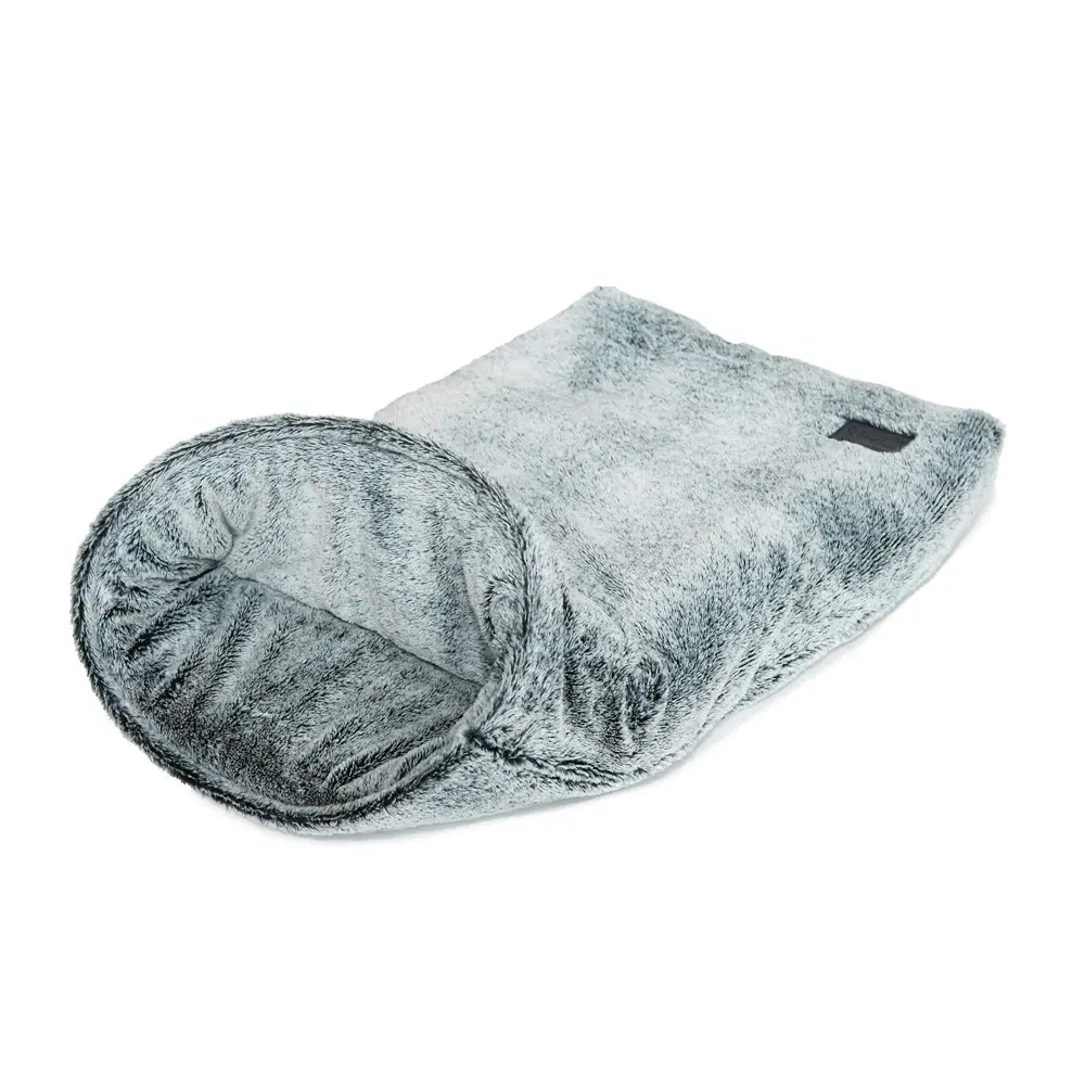 Superior Pet Plus Reversible Cosy Small Animal/Pet Burrow Artic Faux Fur