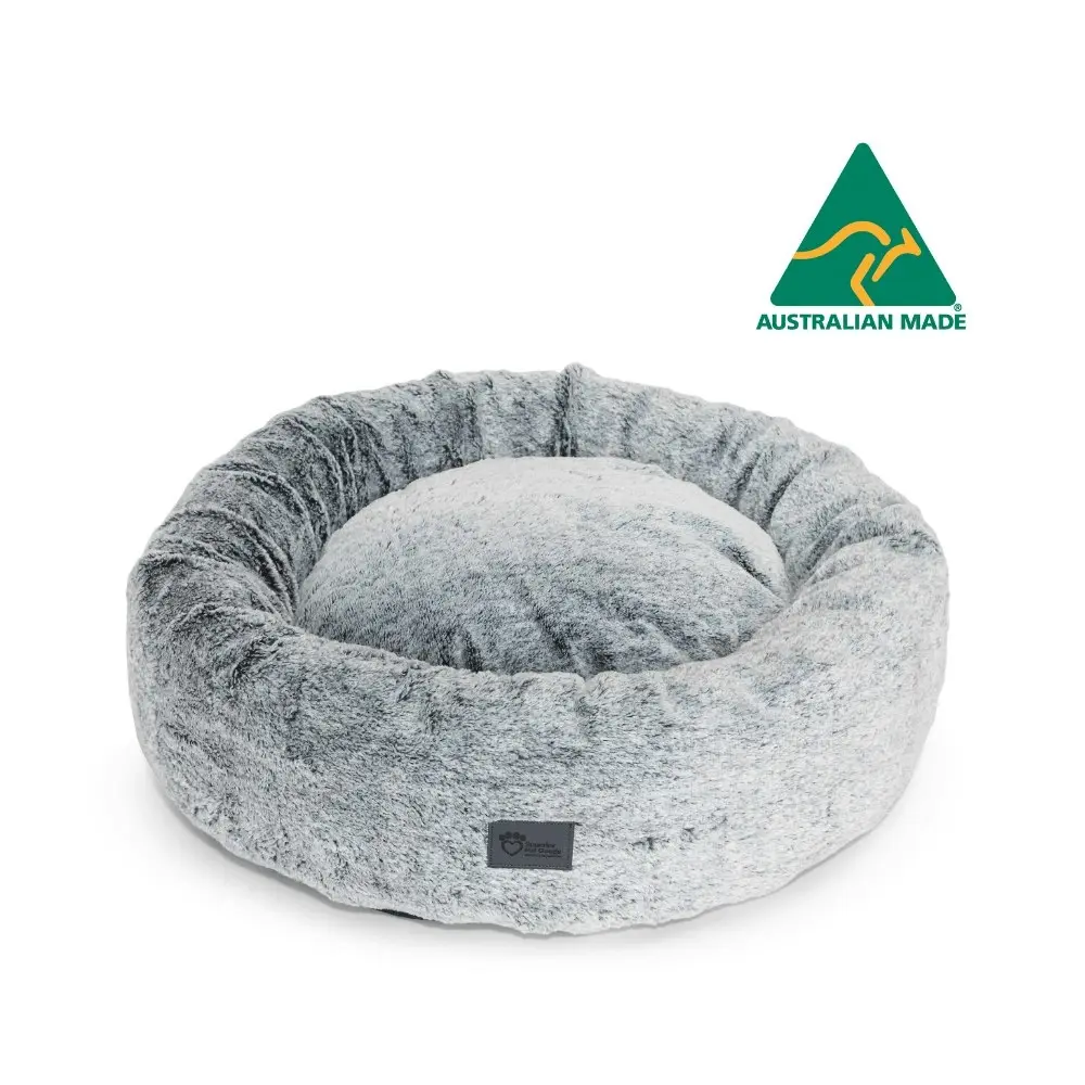 Superior Pet Plus Harley Super Soft Pet/Dog Bed Artic Faux Fur Medium 60cm