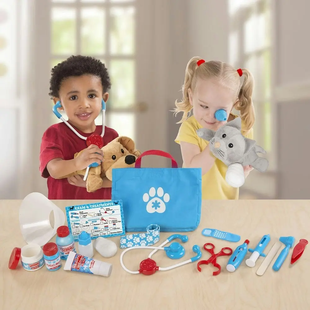 Melissa and Doug - Examine & Treat Pet Vet Play Set | MND8520