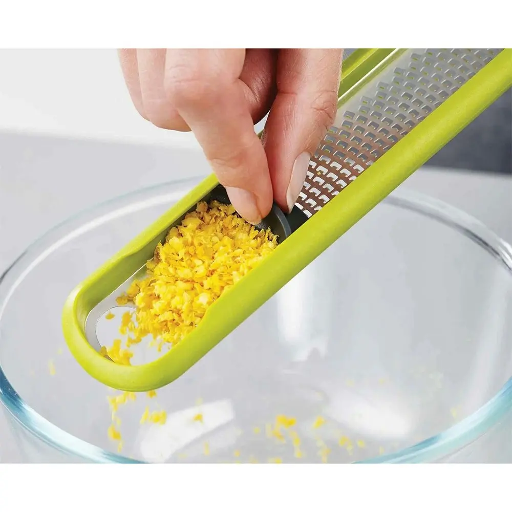 Joseph & Joseph 28cm Handi-Zest Zester Grater w/ Integrated Blade Wiper Green