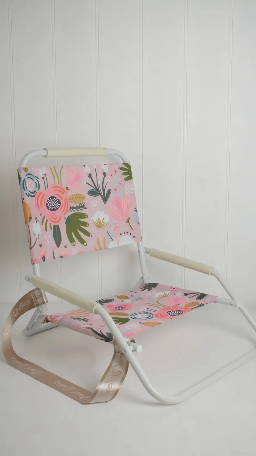 Good Vibes 60x58cm Beach/Outdoor Chair Foldable Peony Bloom w/ Steel Frame White