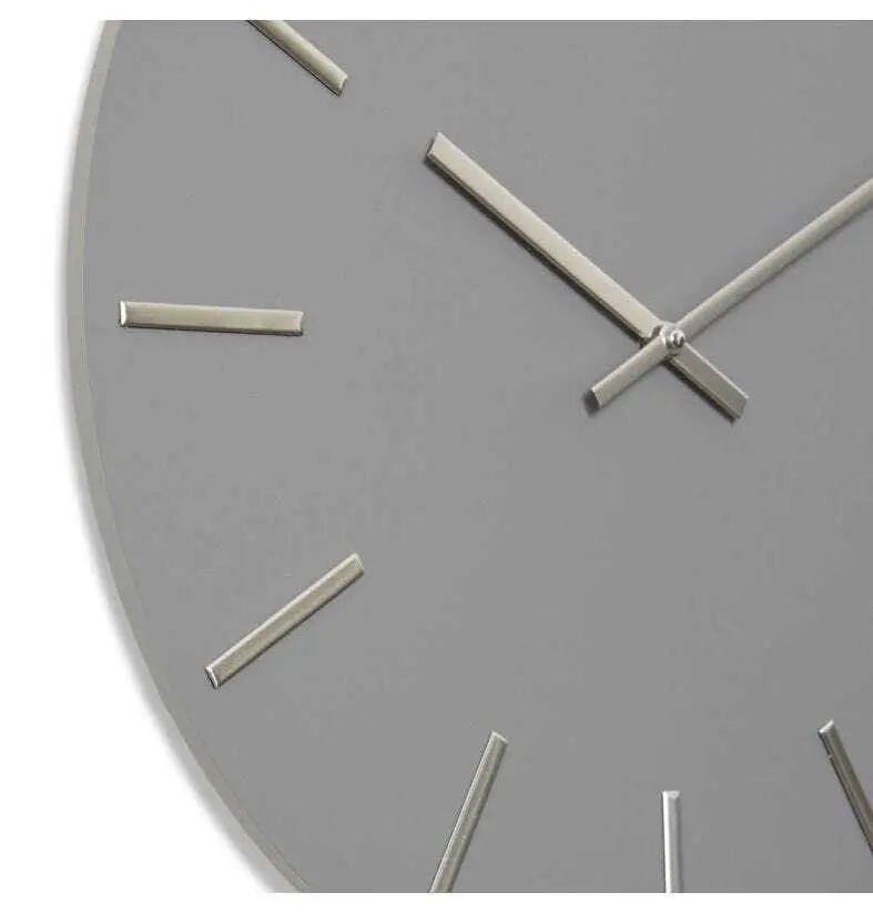 E Style Maddox Metal/MDF 50cm Wall Clock Hanging Round Analogue Grey/Silver