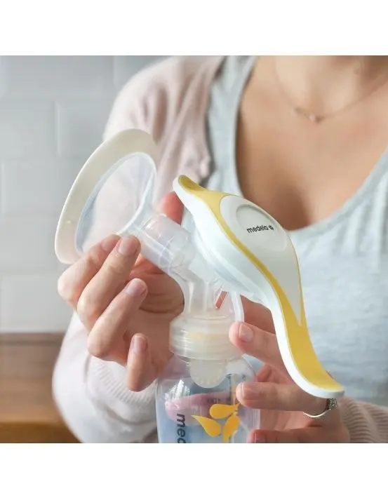 Medela Harmony Flex Manual Breast Pump