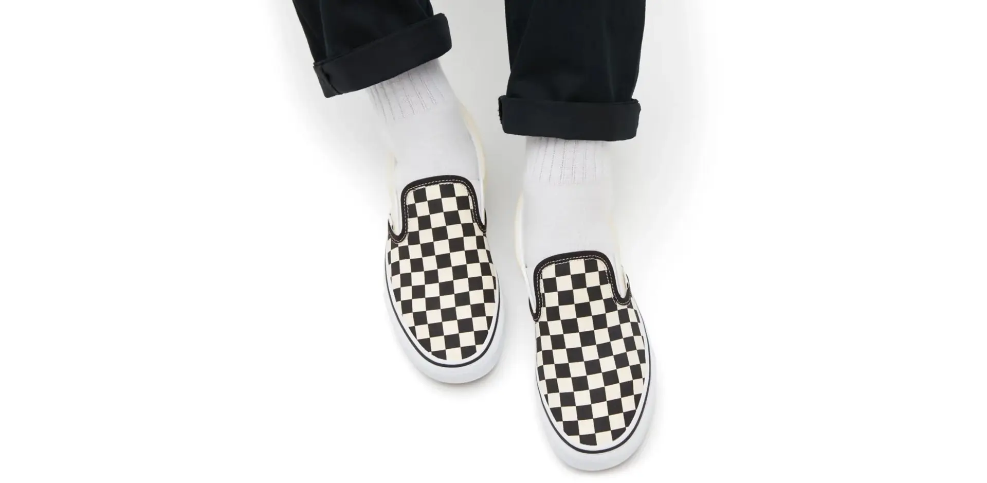 Mens Vans Classic Slip-On Comfy Skate Shoe Black And White Checker