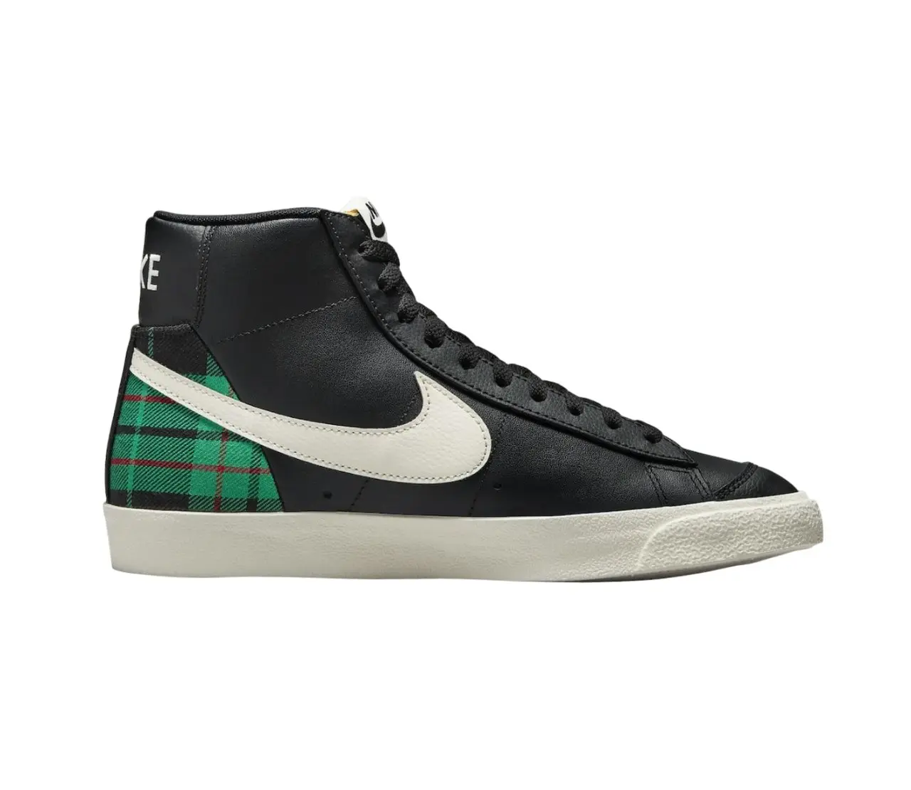 Mens Nike Blazer Mid 77 Black/ Green Athletic Shoes