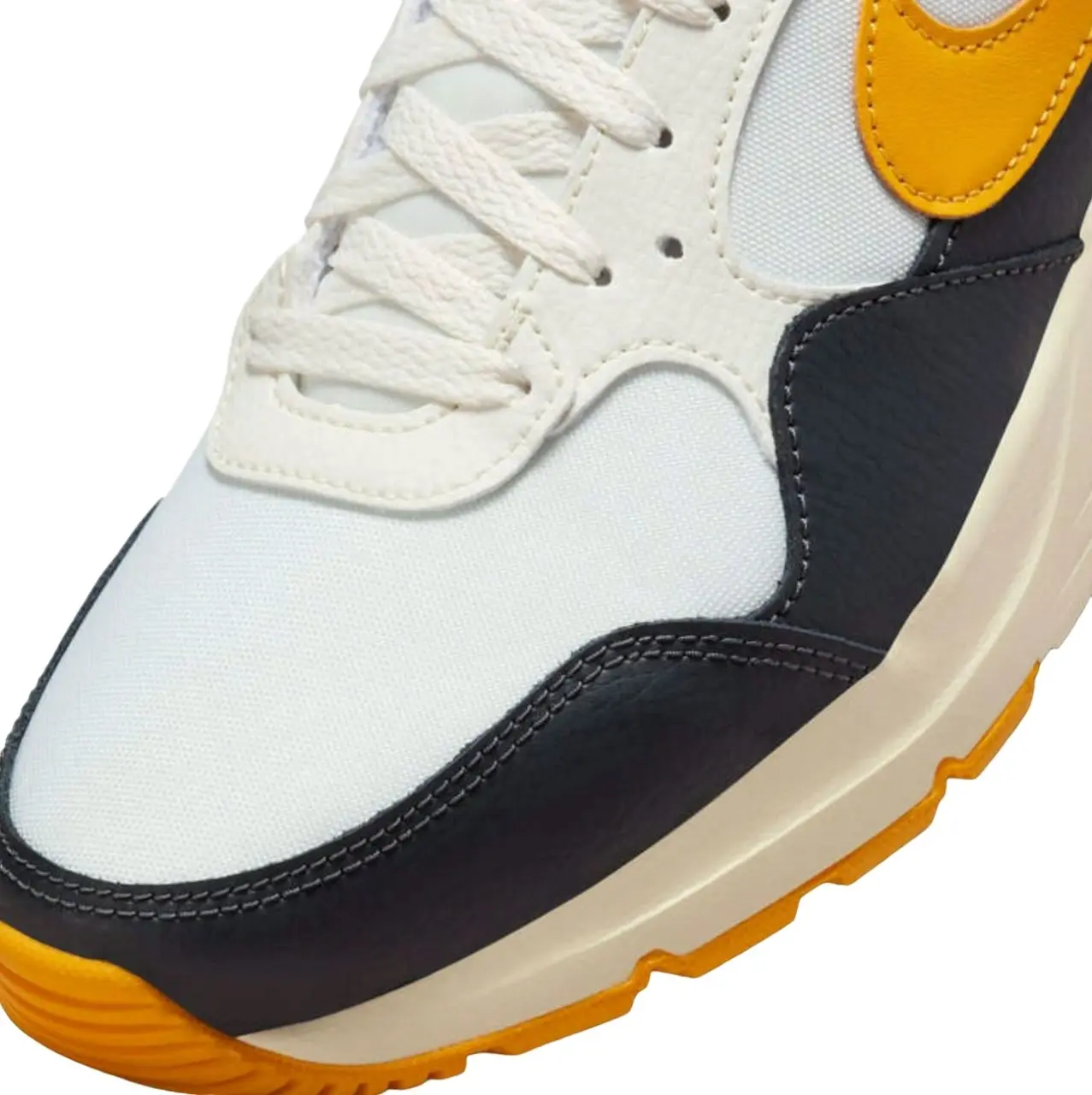 Mens Nike Air Max Sc White/ Black/ Gold Athletic Shoes