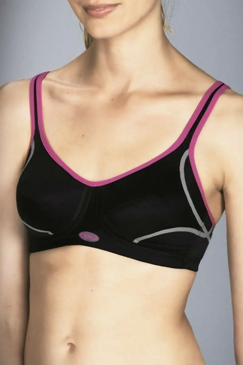 Berlei Electrify Wire Free Wireless No Underwire Sports Bra White Black Gym