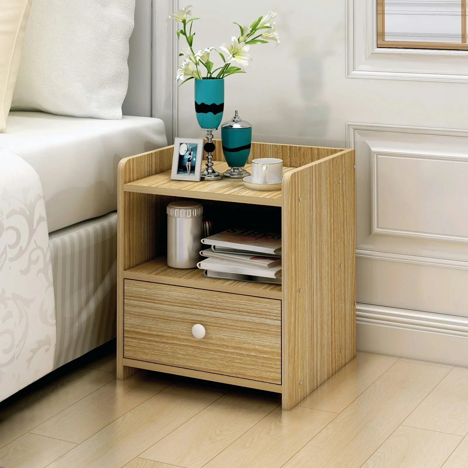 Varossa Classic Bedside Table with Drawer (Natural Oak)