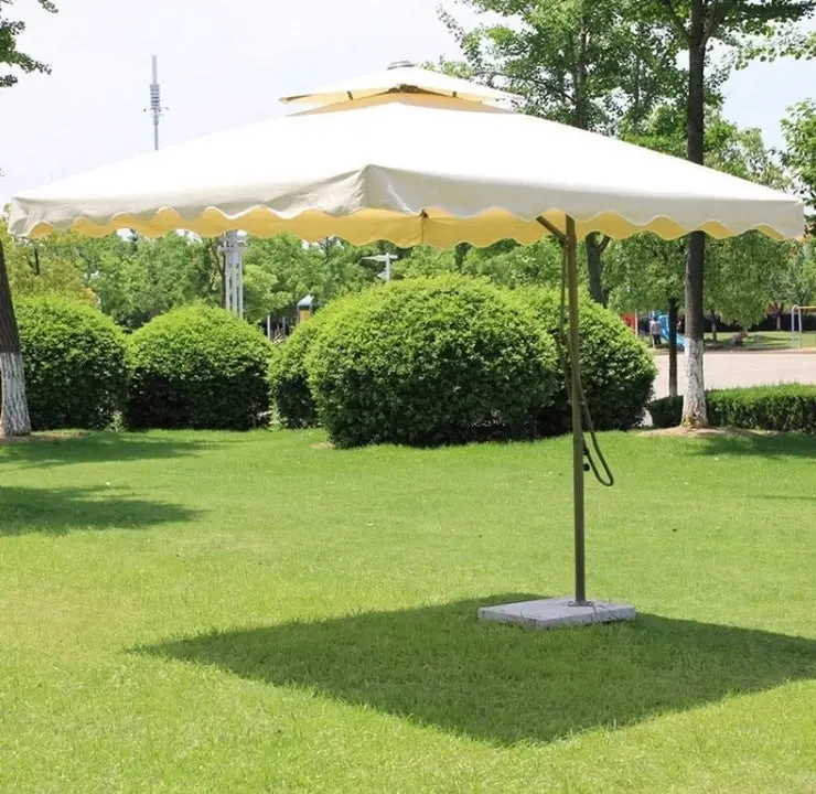 Varossa Large Square Cantilever Outdoor Umbrella White/Cream