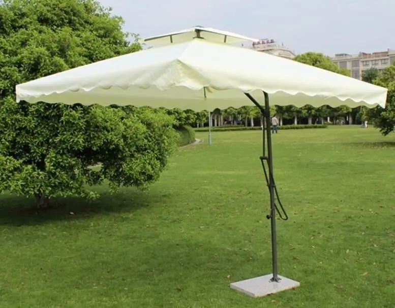 Varossa Large Square Cantilever Outdoor Umbrella White/Cream