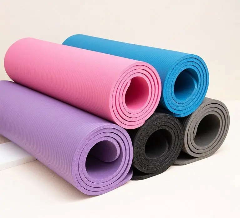 Health and Fitness Extra Thick Yoga Mat 8mm (Black)