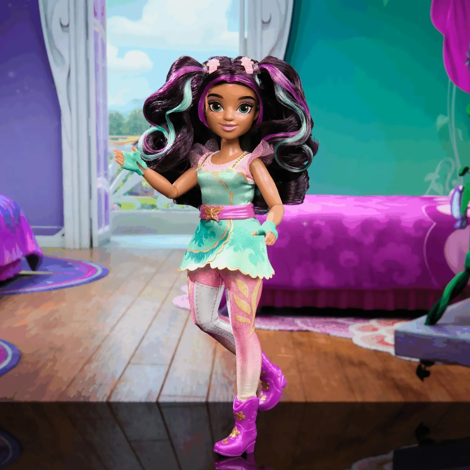 Unicorn Academy - Ava Fashion Doll Netflix