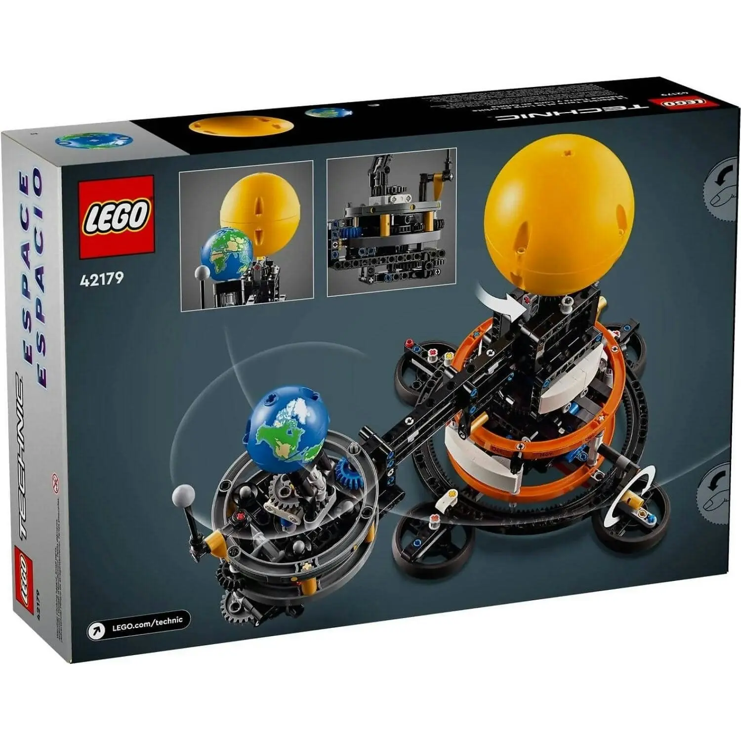 LEGO 42179 Planet Earth and Moon in Orbit - Technic