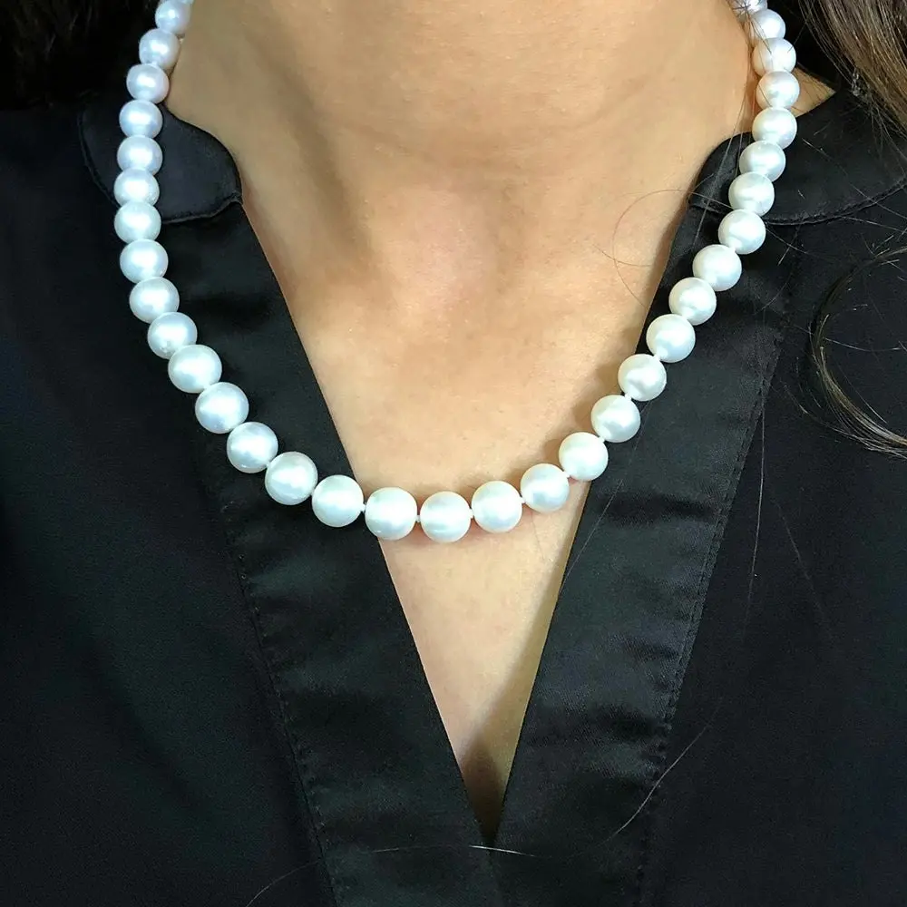 White Freshwater Strand White Pearl Necklace