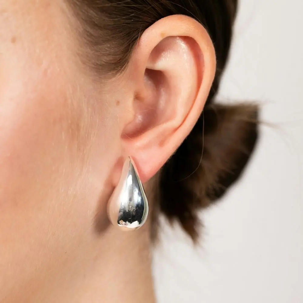 Sterling Silver High Polish Tear Drop Stud Earrings