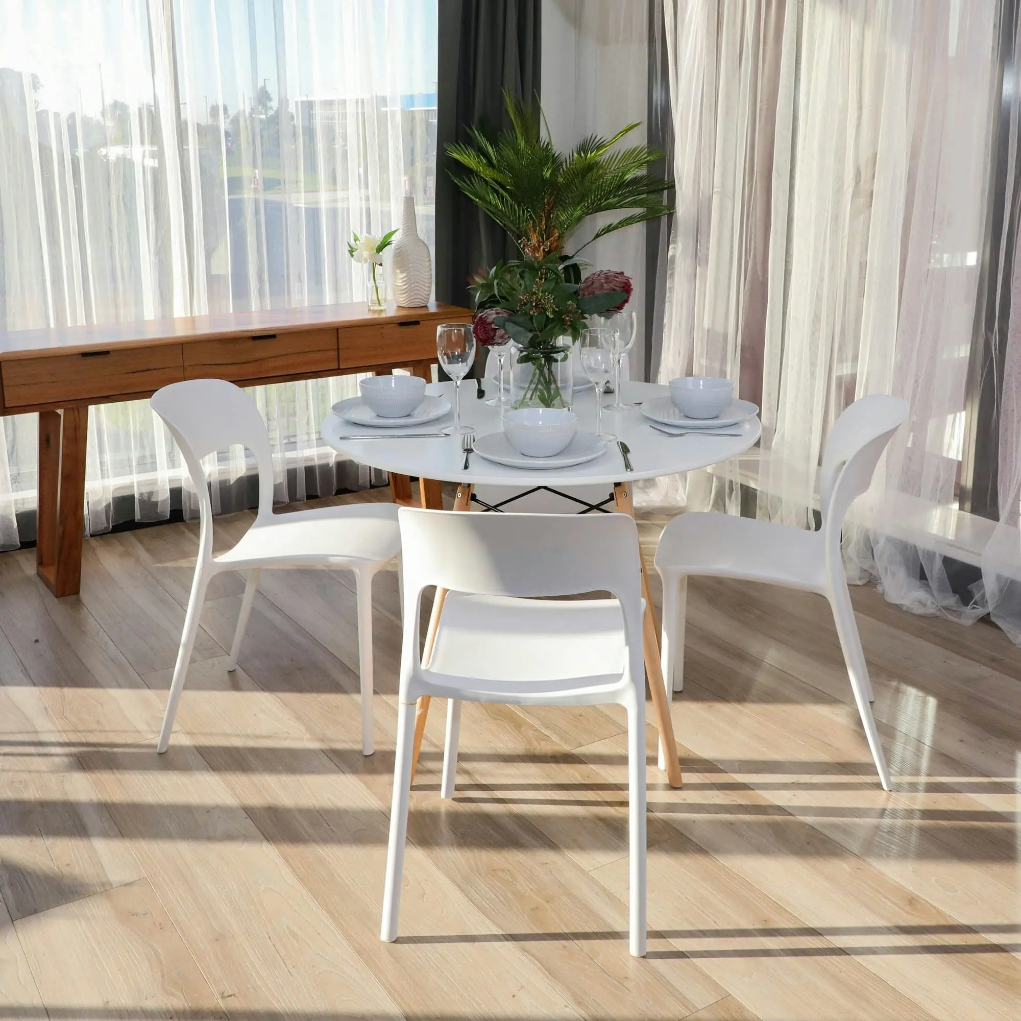 Sokar 100cm Round Dining Table White