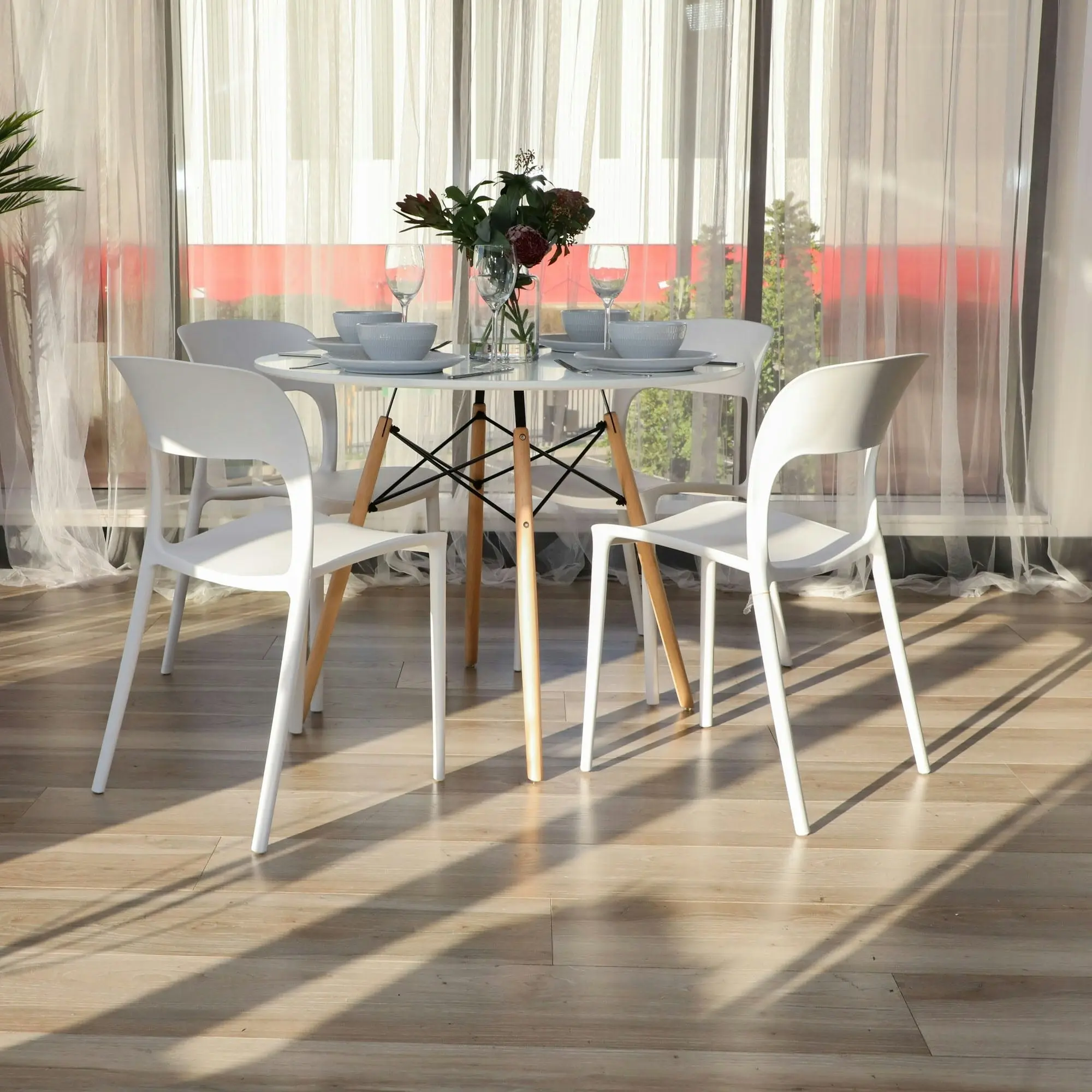 Sokar 100cm Round Dining Table White