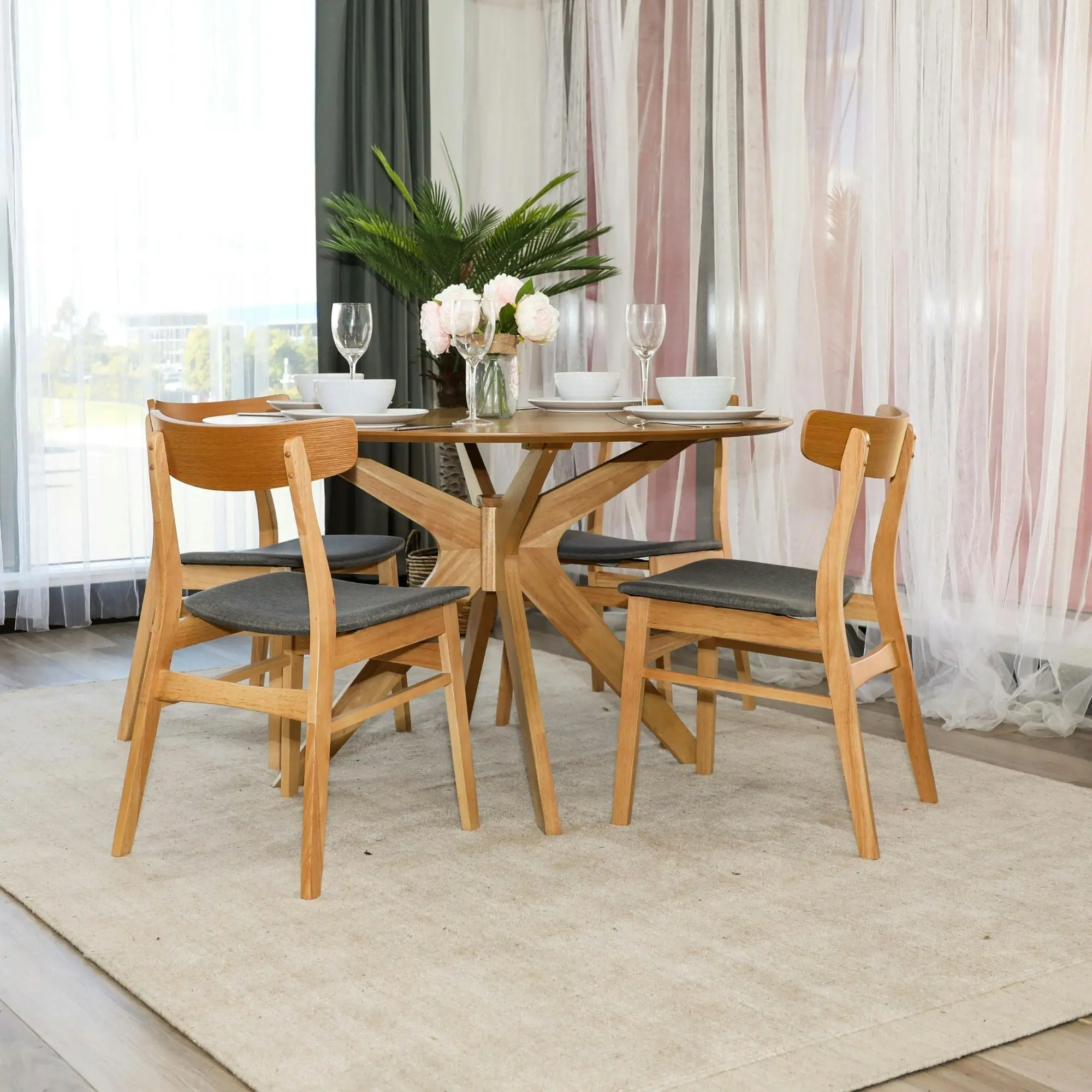 Thiago 120cm Round Dining Table Oak