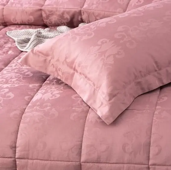 Rose Paisley 500 TC Cotton Jacquard Comforter Set by Ddecor Home