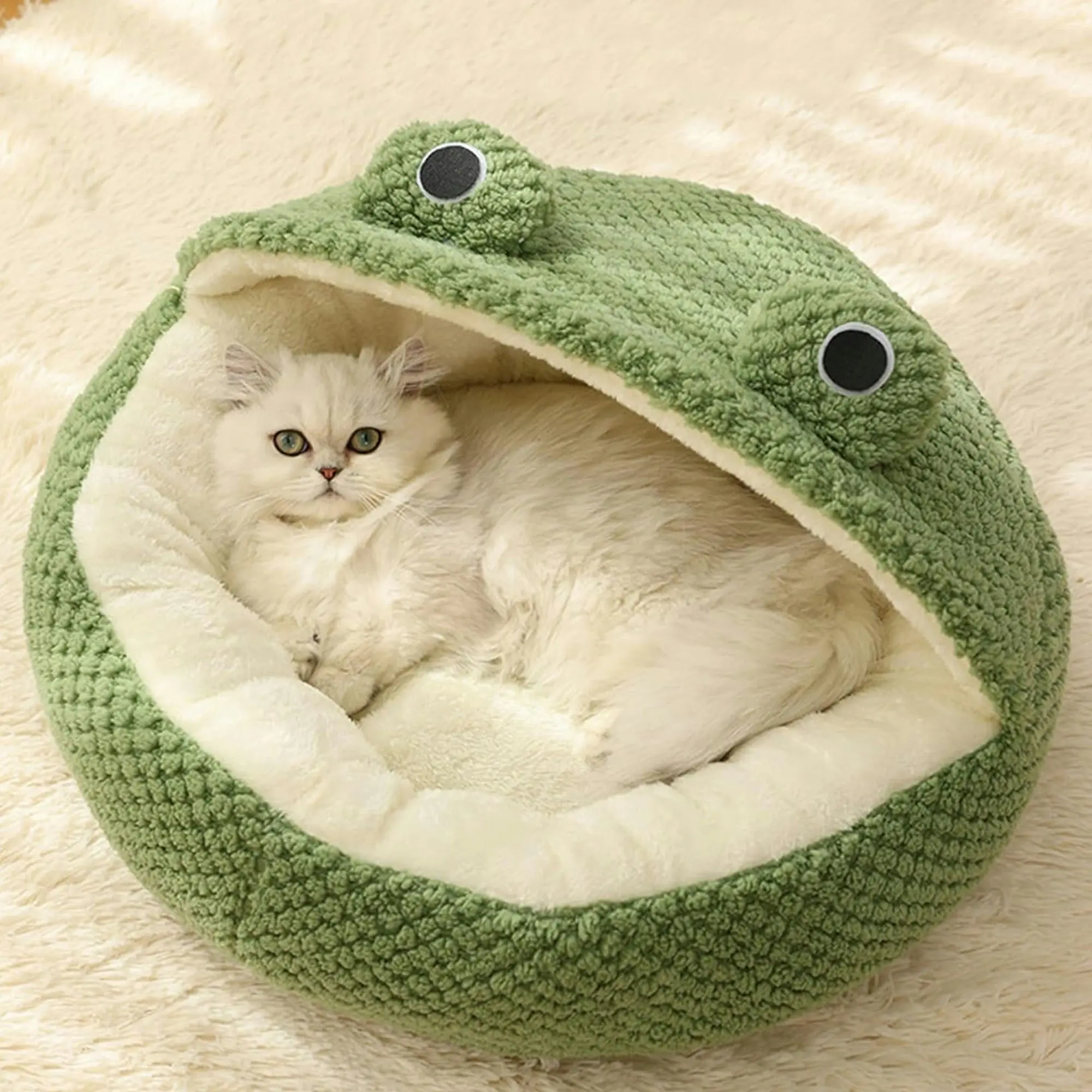 Todo Semi Enclosed Pet Nesting Bed 60cm Diameter Soft Warm Dog Cat Sleeping Bed - Frog