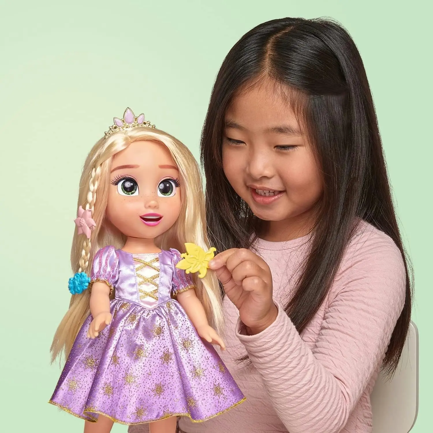 Disney Princess Rapunzel Singing Doll with Glowing Hair & Music