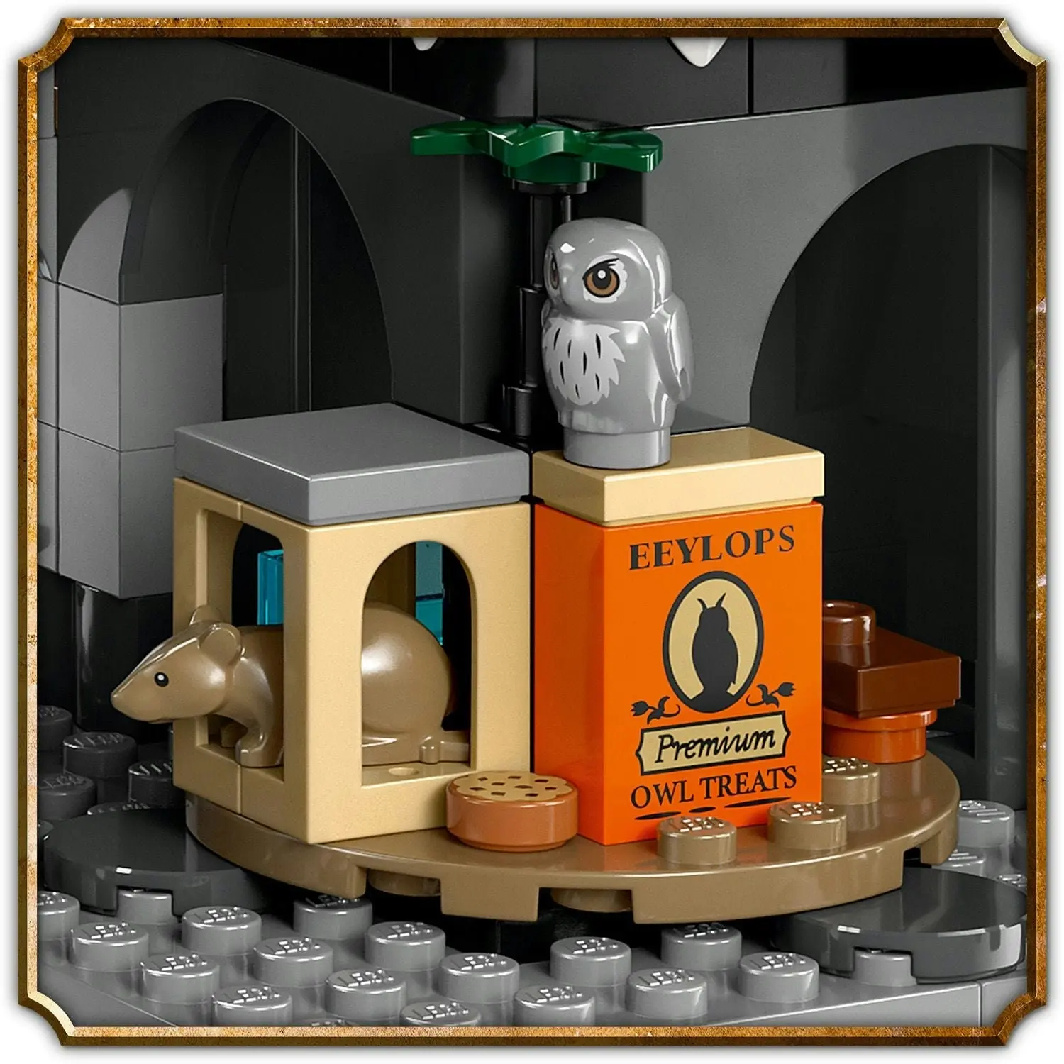 LEGO Hogwarts Castle Owlery 76430