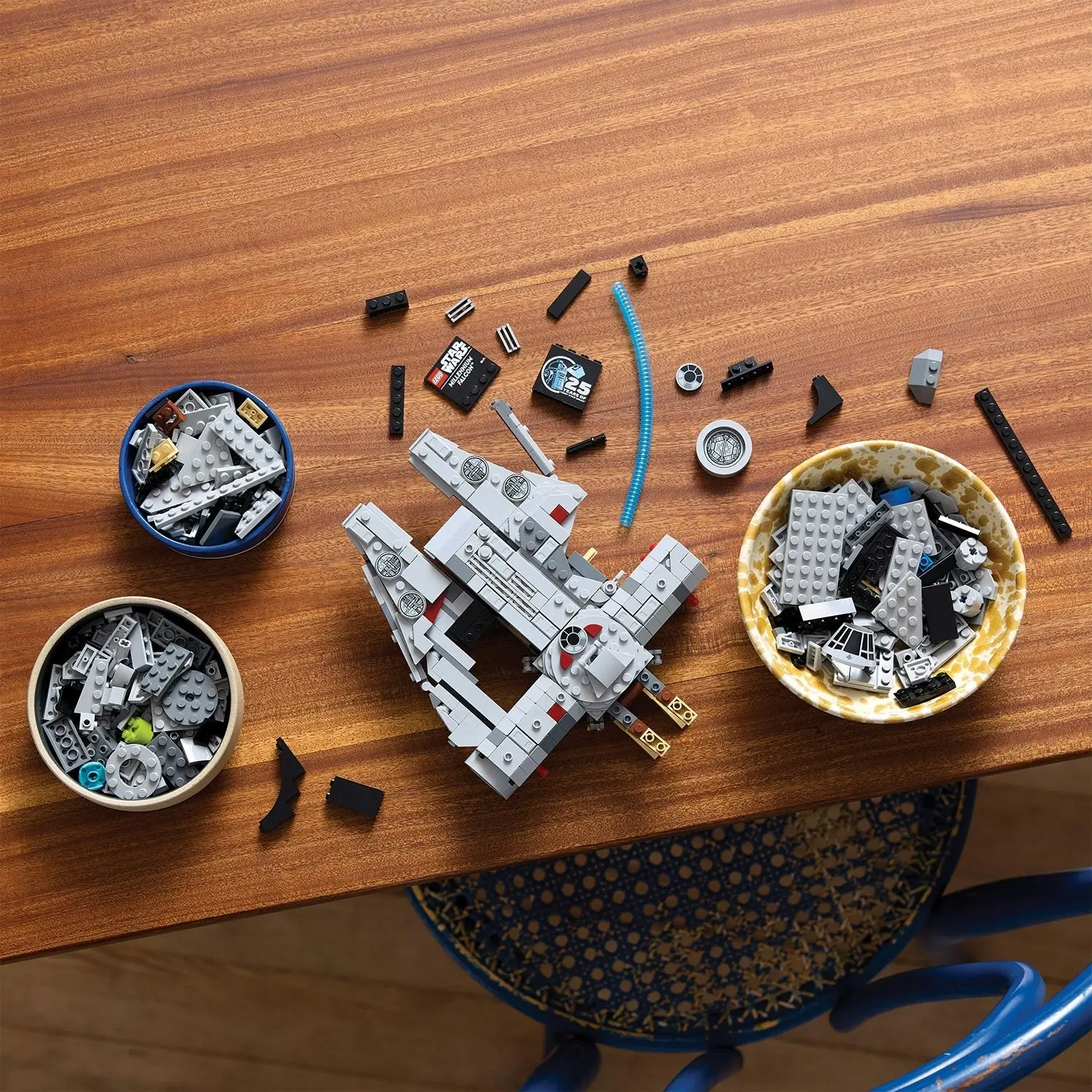 LEGO Star Wars Millennium Falcon 75375