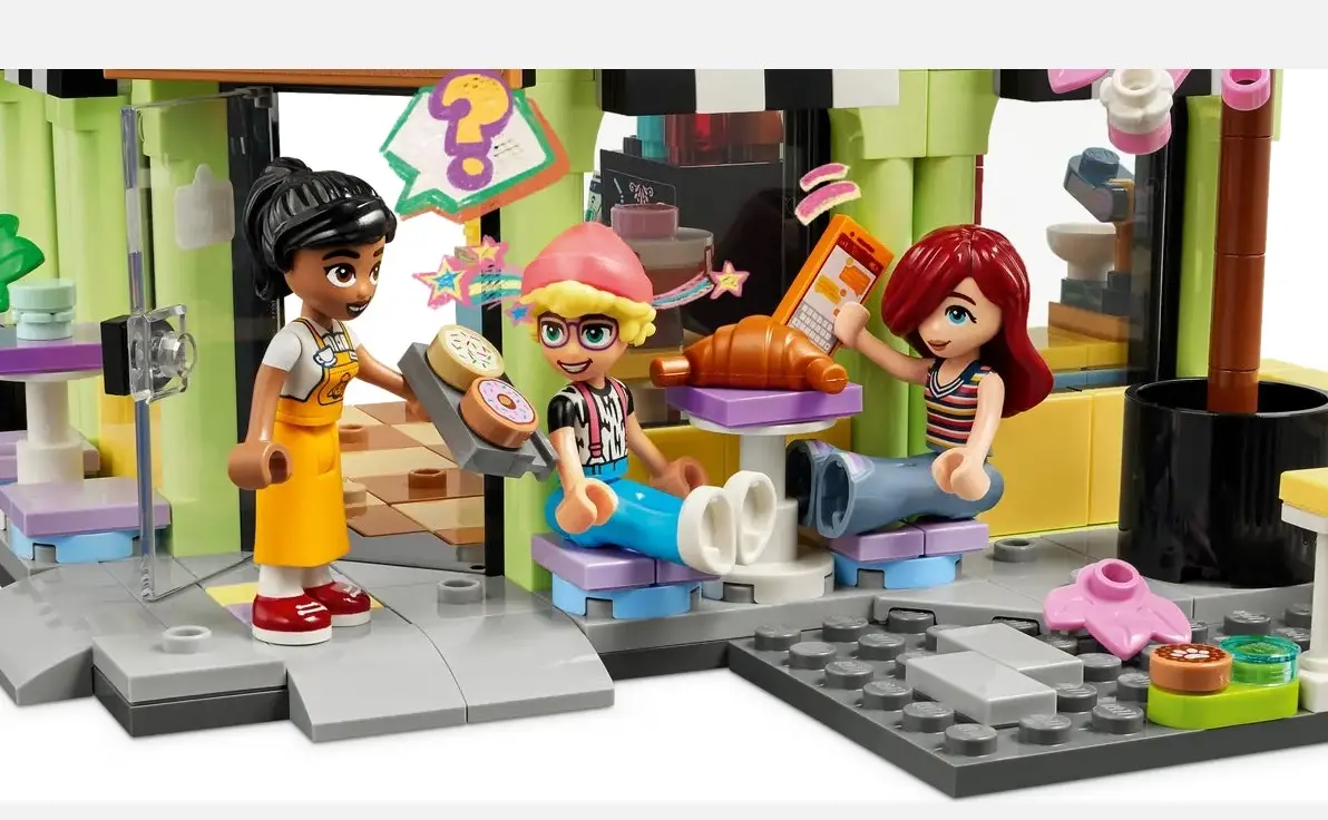 LEGO Friends Heartlake City Café 42618