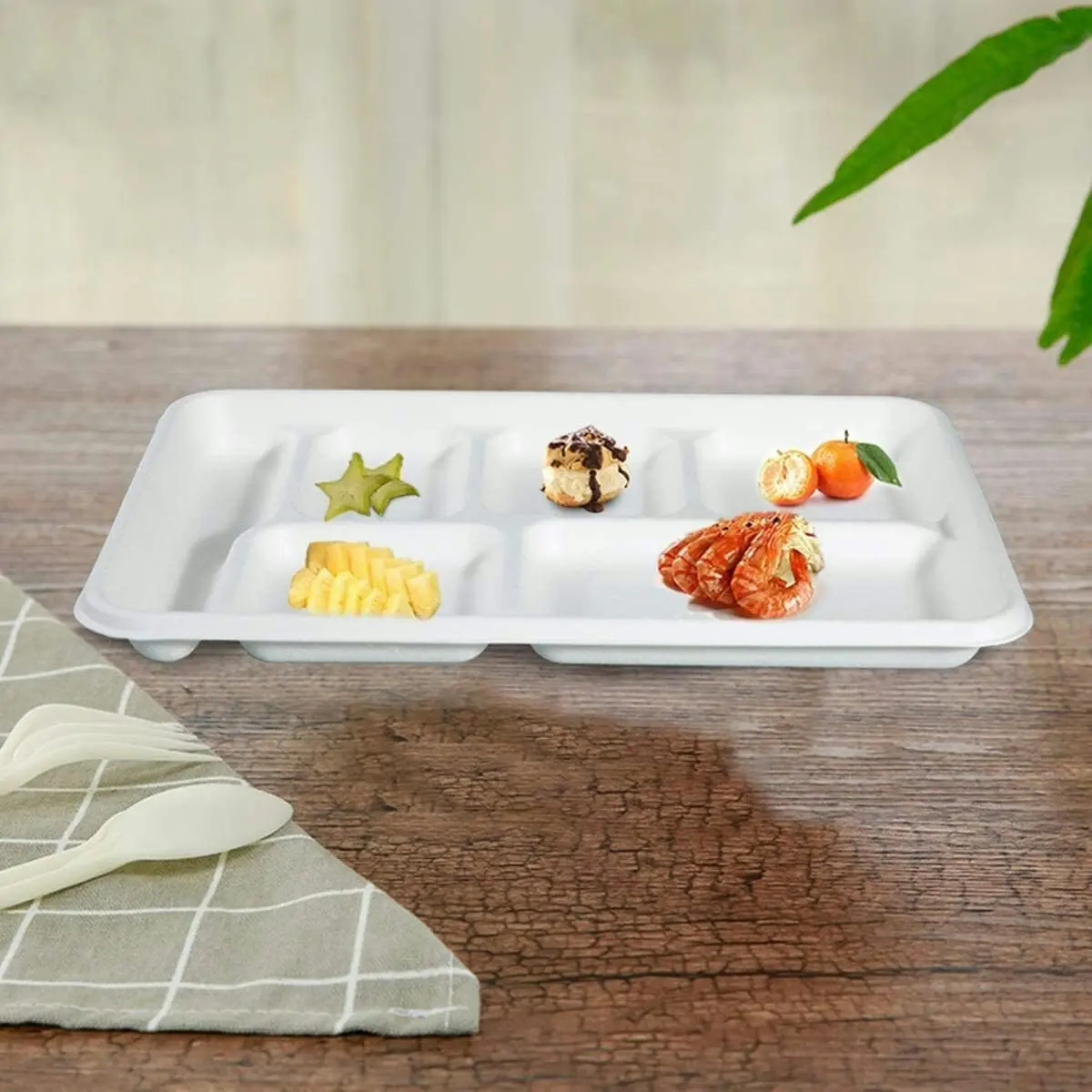 240pcs Sugarcane Bagasse 6 Compartment Lunch Paper Tray Plates 32x22cm (12.5" x 8.6") Bulk