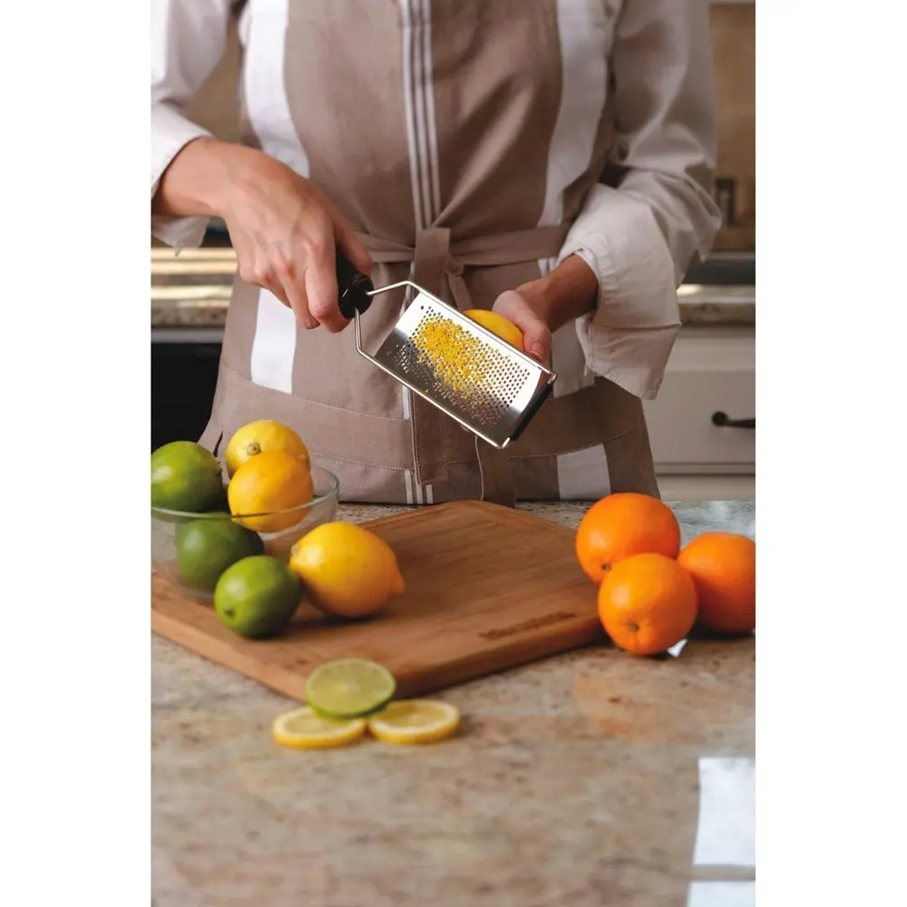 Microplane Gourmet Fine Grater Stainless Steel Lemon/Lime Orange Zester Black