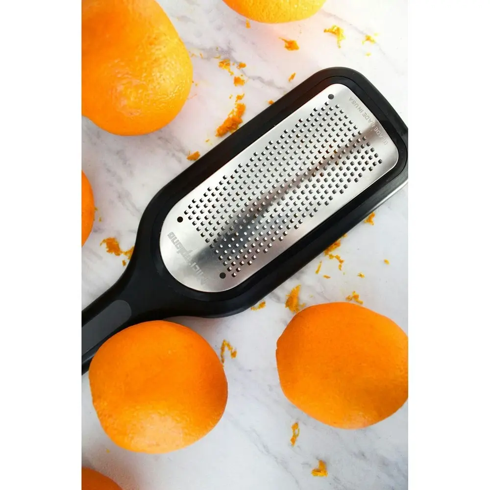 Microplane Select Series 18cm Fine Grater Stainless Steel Lemon Zester Black