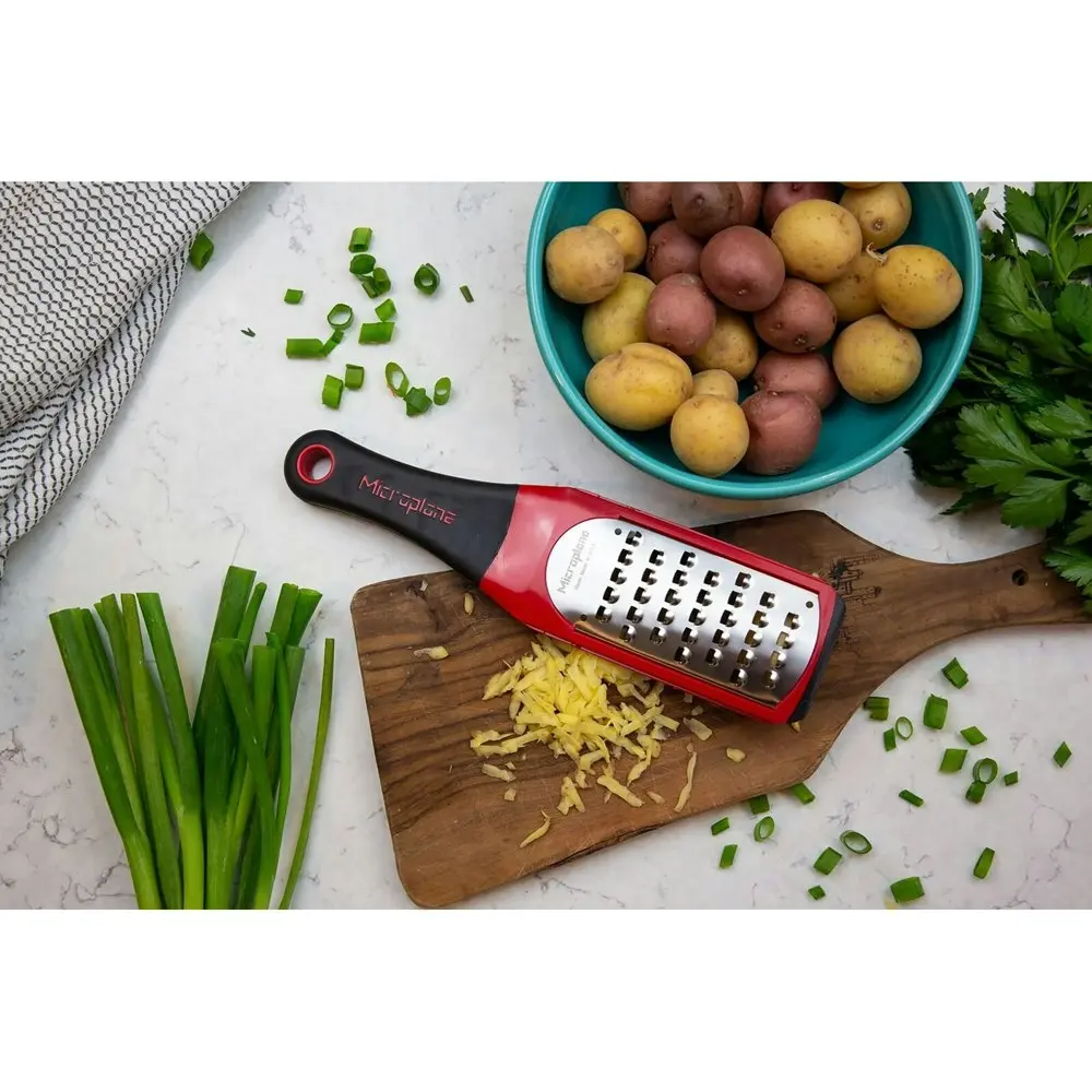 Microplane Artisan Extra Coarse Grater Stainless Steel Lemon/Lime Zester Red