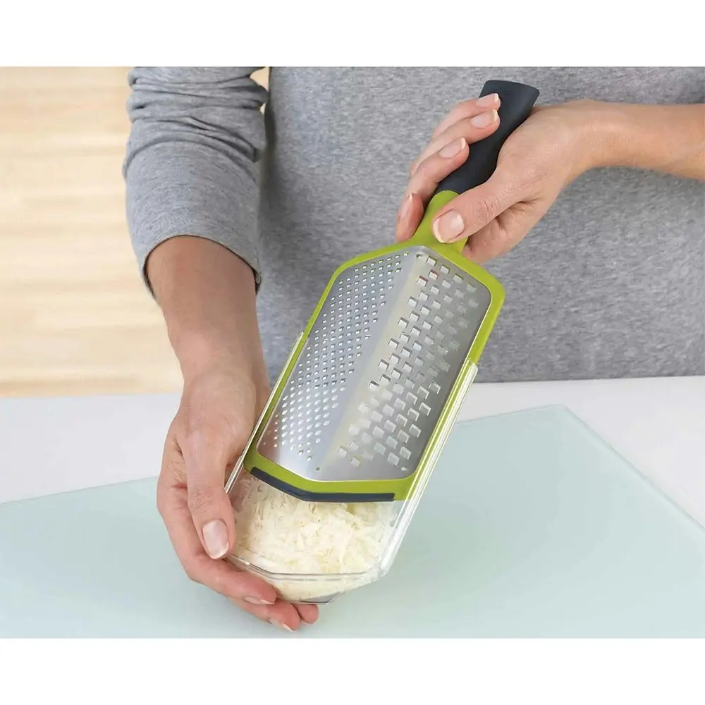 Joseph & Joseph 29.5cm Twist Grater/Shredder w/Storage Coarse & Fine Blade Green