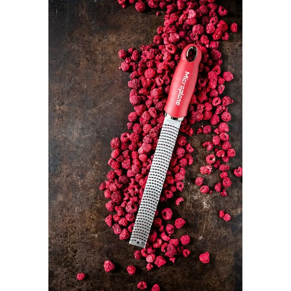 Microplane Premium Lemon/Lime Zester/Grater Stainless Steel Pomegranate Red