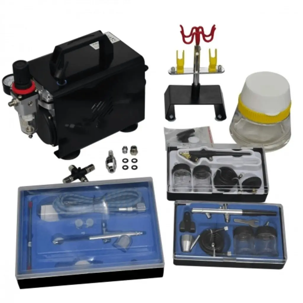 Airbrush compressor set with 3 pistols 255 x 135 x 220 mm 140286