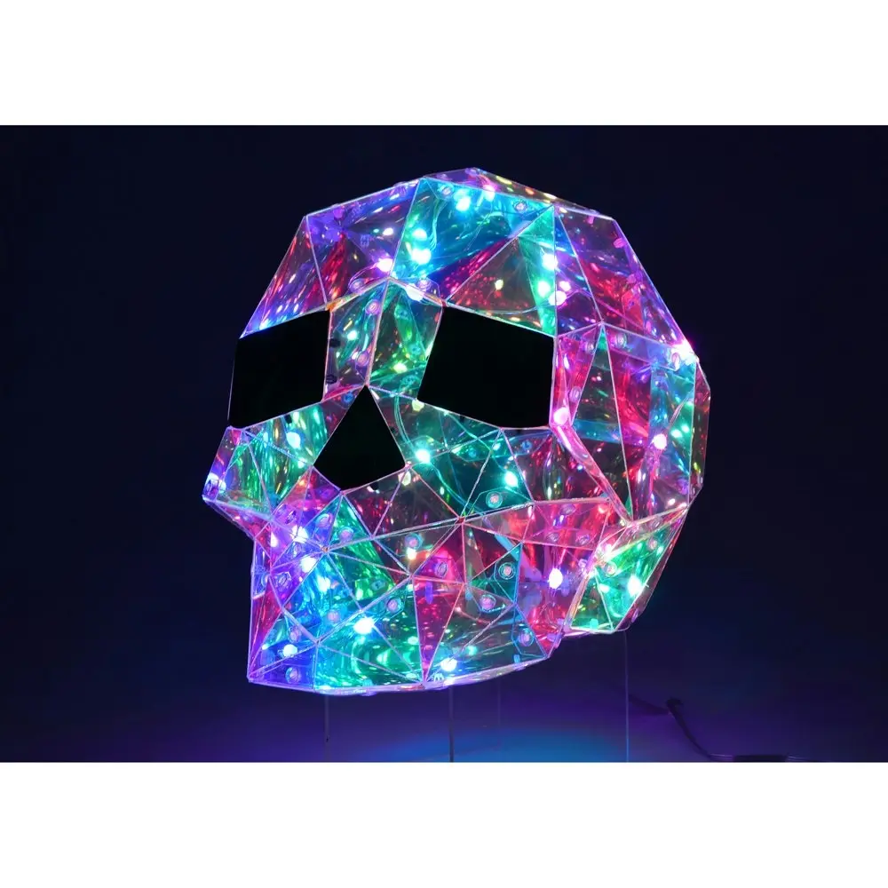 Starlightz LED USB Acrylic Skull Home/Office Halloween Display Decor 29x22cm