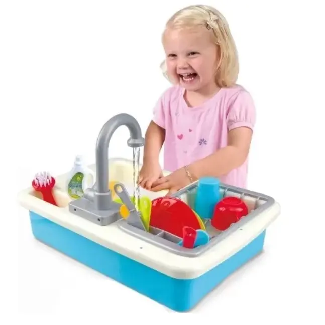 Playgo Wash-Up Kitchen Sink with 20 Accessories