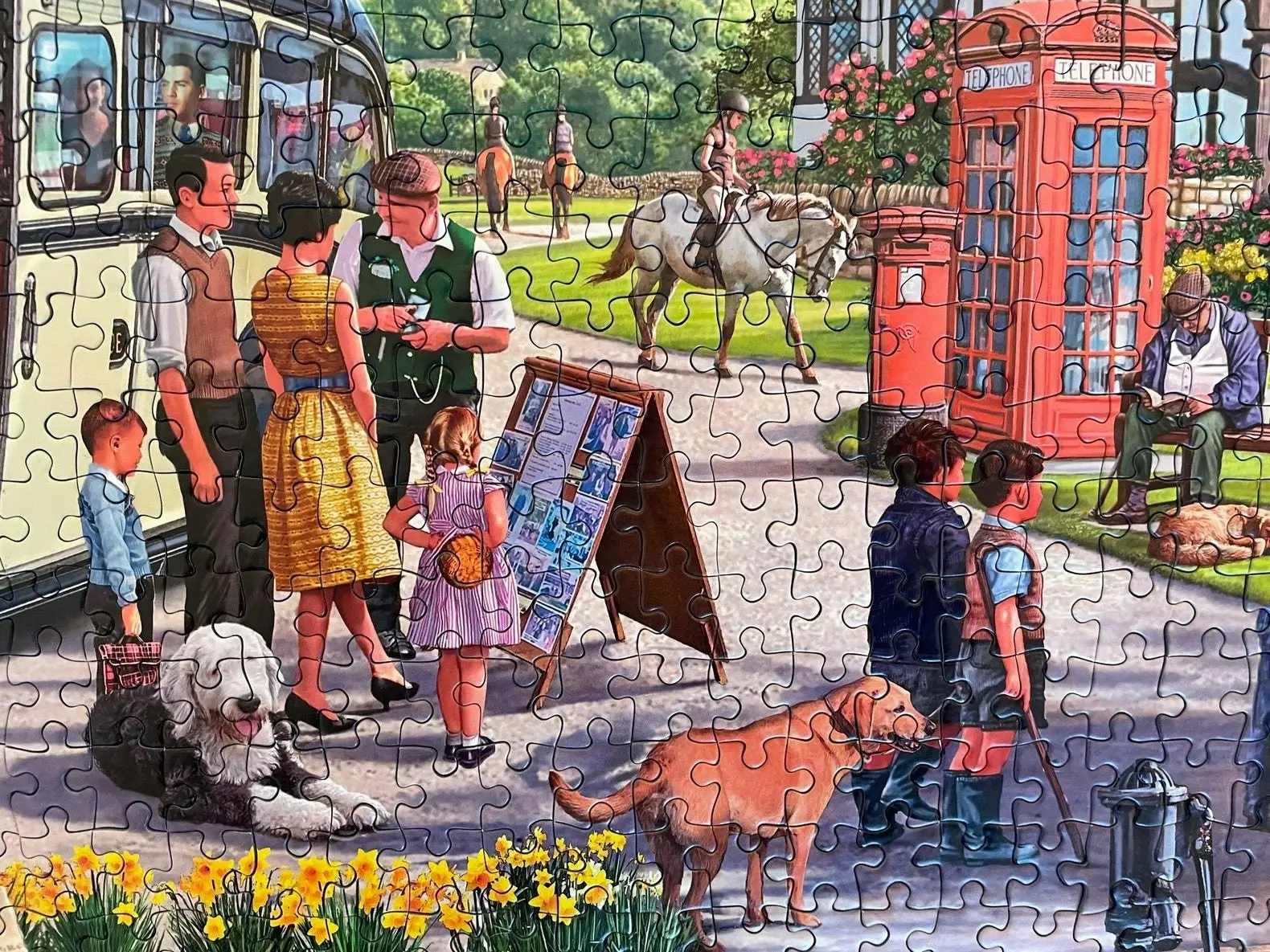 Gibsons - Boarding The Bus - Jigsaw Puzzle 1000 Pieces