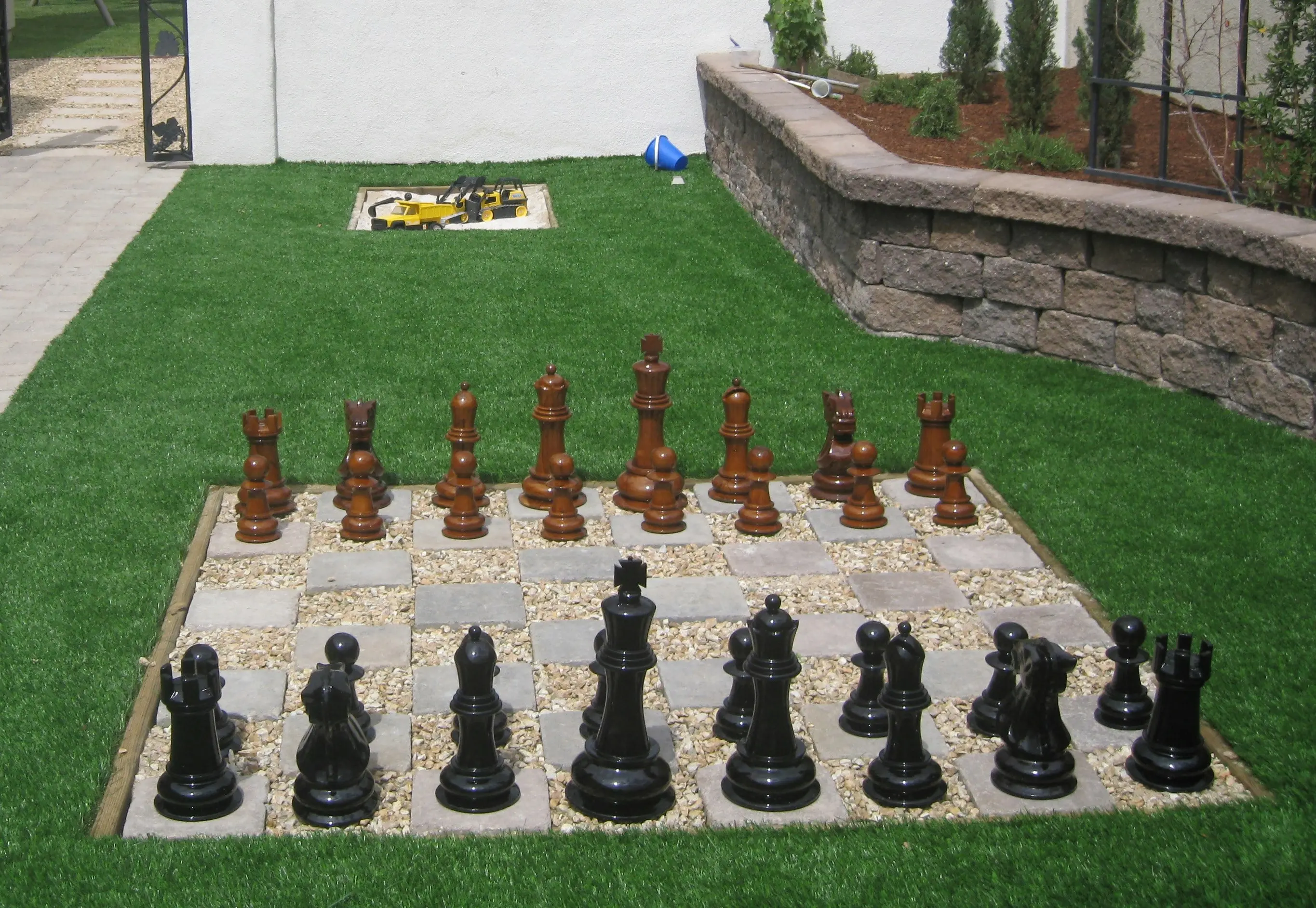 60cm (24 Inch) Teak Chess Pieces