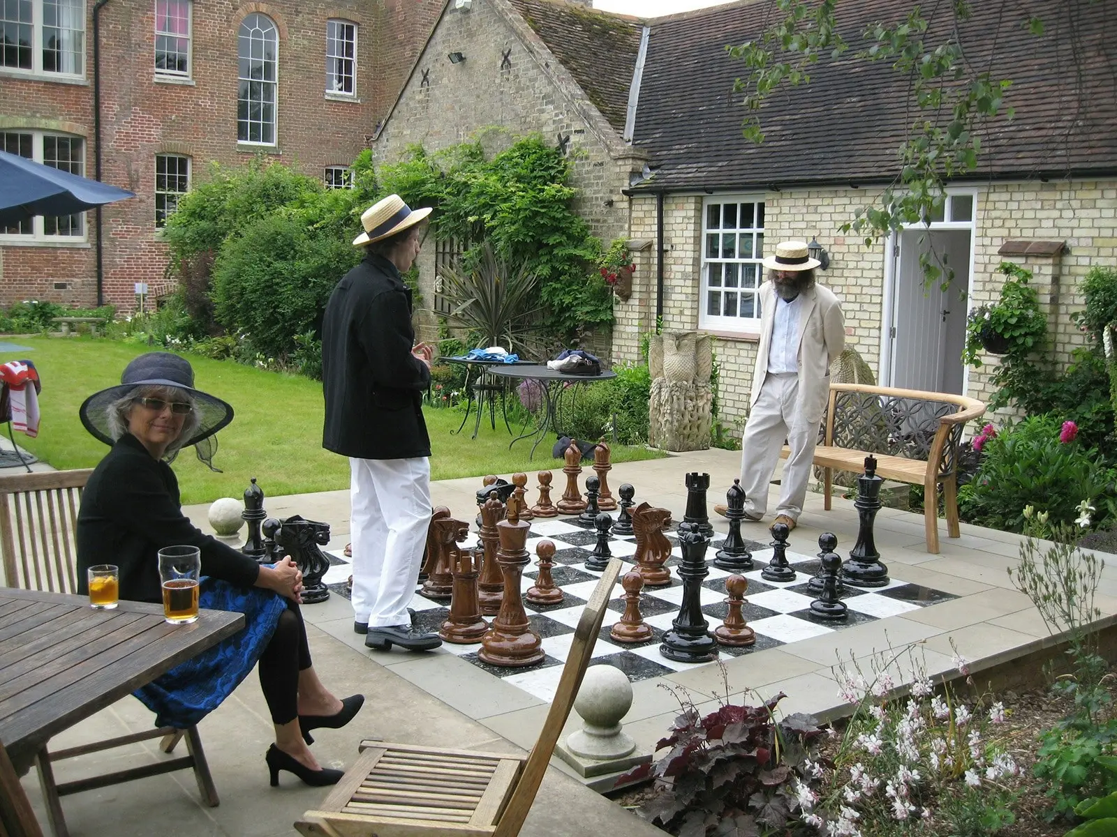 60cm (24 Inch) Teak Chess Pieces