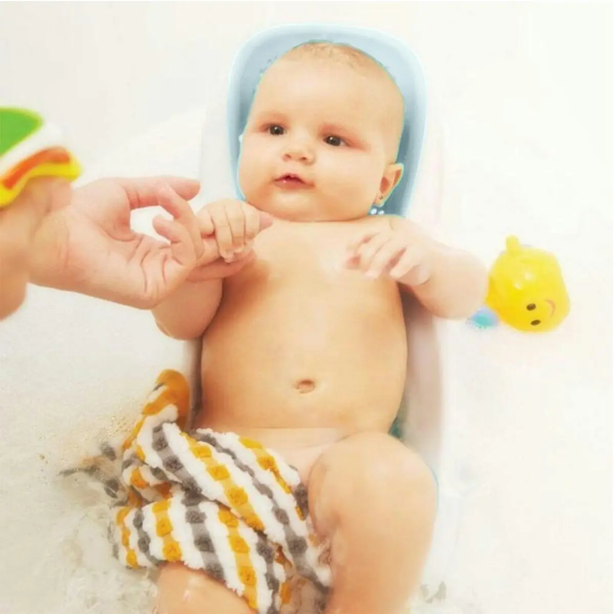 Angelcare  AC583 Baby Bath Support Fit - Light Aqua