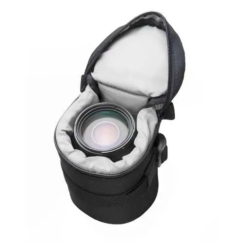 ProMaster Delux Lens Case - LC2 (14.9 cm x 8.4 cm)